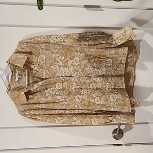 FATE| Botton Down| Gorgeous Gold Rose Design| Size Medium​